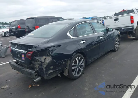 2017 Nissan Altima 2.5 Sr z USA, uszkodzony, nr VIN 1N4AL3AP7HN358273